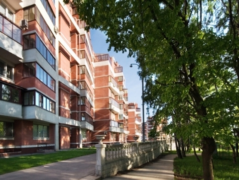 Выгодна ли покупка квартиры в Москве летом?